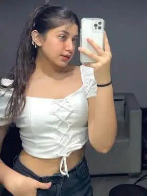 Goa call girl 